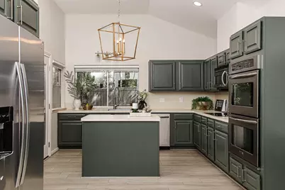 26 Southfork Pines Place, The Woodlands, TX 77381 - Photo 9