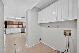 15815 Ironside Creek, Houston, TX 77053 - Photo 25