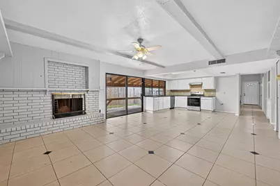 15815 Ironside Creek, Houston, TX 77053 - Photo 19