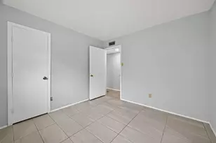 15815 Ironside Creek, Houston, TX 77053 - Photo 31