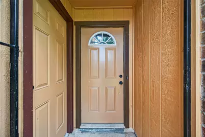 15815 Ironside Creek, Houston, TX 77053 - Photo 9