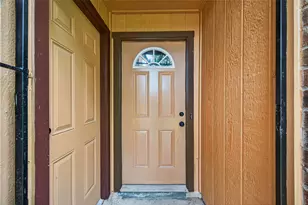 15815 Ironside Creek, Houston, TX 77053 - Photo 9