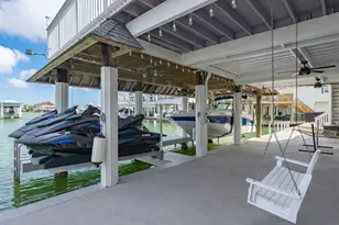 208 Coconut St, Tiki Island, TX 77554 - Photo 47