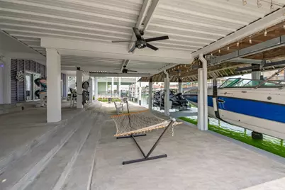 208 Coconut Street, Tiki Island, TX 77554 - Photo 45