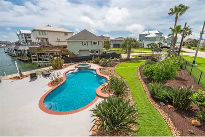 208 Coconut Street, Tiki Island, TX 77554 - Photo 35