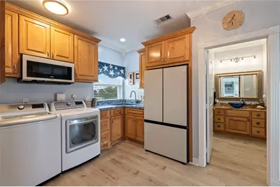 208 Coconut Street, Tiki Island, TX 77554 - Photo 9