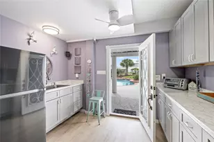 208 Coconut St, Tiki Island, TX 77554 - Photo 37