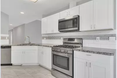 6923 Creek Village Drive, Katy, TX 77449 - Photo 15