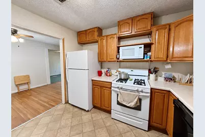 409 Oak Drive, Lake Jackson, TX 77566 - Photo 3