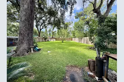 409 Oak Drive, Lake Jackson, TX 77566 - Photo 25