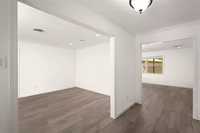 5834 Braesheather Drive, Houston, TX 77096 - Photo 5