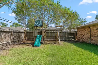 5834 Braesheather Drive, Houston, TX 77096 - Photo 35
