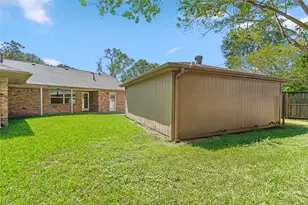 5834 Braesheather Dr, Houston, TX 77096 - Photo 37