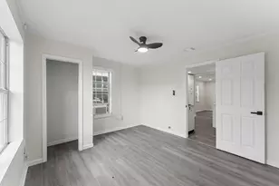 4715 Engleford St, Houston, TX 77026 - Photo 13