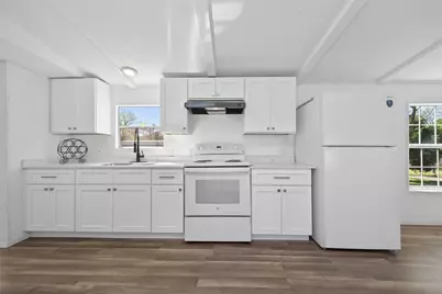 208 Yaupon Hbr, Onalaska, TX 77494 - Photo 1