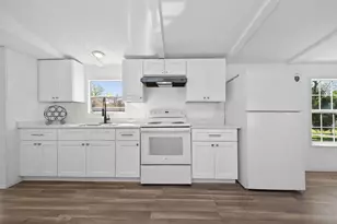 208 Yaupon Harbor, Onalaska, TX 77494 - Photo 1