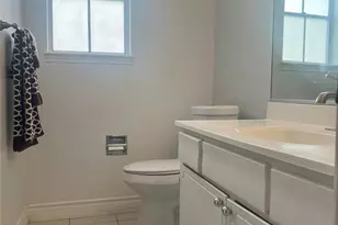 13004 Trail Hollow Dr, Houston, TX 77079 - Photo 9