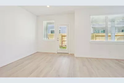 535 Avisa Drive, Kemah, TX 77565 - Photo 5