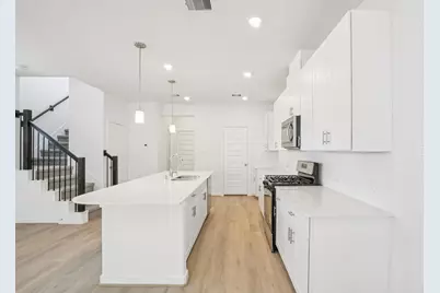 535 Avisa Drive, Kemah, TX 77565 - Photo 11