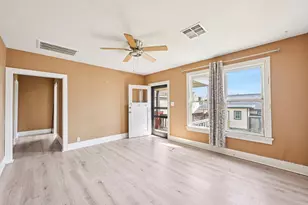 5224 Bernardo De-Galvez Unit B, Galveston, TX 77551 - Photo 3