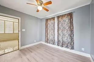 5224 Bernardo De-Galvez Unit B, Galveston, TX 77551 - Photo 15