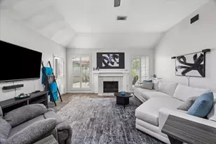314 Bay Spring Dr, League City, TX 77573 - Photo 3