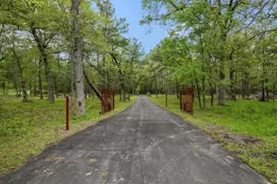 30338 Riley Rd, Waller, TX 77484 - Photo 3