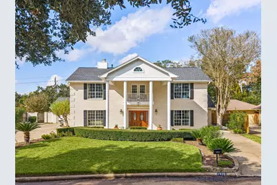 1933 Country Club Boulevard, Sugar Land, TX 77478 - Photo 1