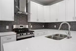 7987 Chateau St, Houston, TX 77028 - Photo 9