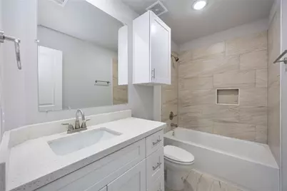 7987 Chateau Street #B, Houston, TX 77028 - Photo 21