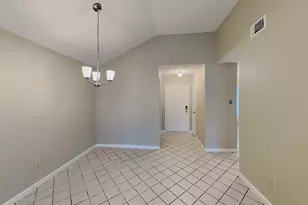 6610 Bellfield Manor Ln, Houston, TX 77084 - Photo 3
