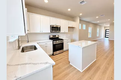9774 Enclave Ridge Road, Willis, TX 77318 - Photo 5