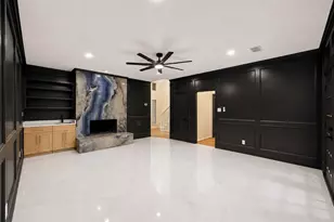 14211 Napier Ct, Houston, TX 77069 - Photo 9