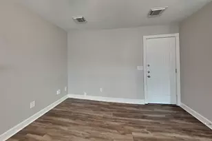 9211 Wandsworth Dr, Spring, TX 77379 - Photo 3