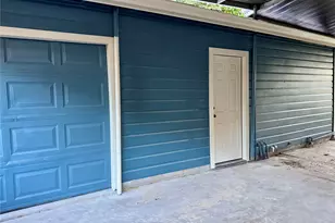 2109 Gentry St, Houston, TX 77009 - Photo 39