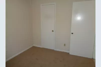 4358 Queens Retreat Drive, Houston, TX 77066 - Photo 17