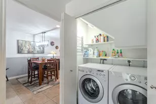 6339 Del Monte Dr SW, Houston, TX 77057 - Photo 15