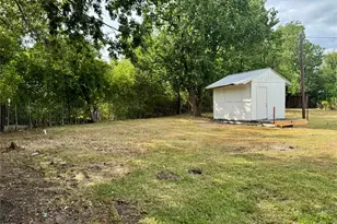 1307 Armor Ave, Pasadena, TX 77502 - Photo 17