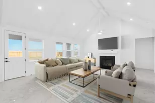 12107 Willow Way Ave, Mont Belvieu, TX 77535 - Photo 9