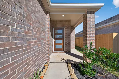 9746 Enclave Ridge Road, Willis, TX 77318 - Photo 5