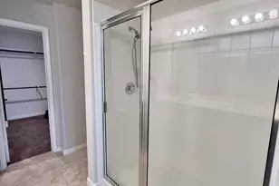 4019 Spurwing Ln, Baytown, TX 77521 - Photo 17