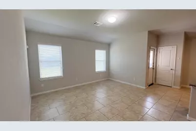 4019 Spurwing Lane, Baytown, TX 77521 - Photo 11