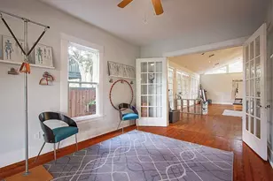 108 W 10th 1/2 St, Houston, TX 77008 - Photo 5