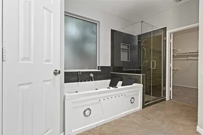10626 Sterling Manor Drive, Spring, TX 77379 - Photo 19