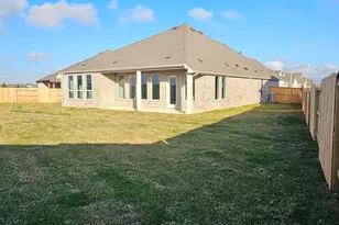 2912 Seahorse Manor Dr, League City, TX 77573 - Photo 3