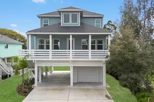 3903 Pirates Beach Cir, Galveston, TX 77554 - Photo 1