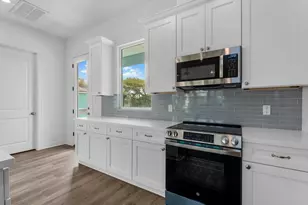 3903 Pirates Beach Cir, Galveston, TX 77554 - Photo 11