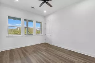 3903 Pirates Beach Cir, Galveston, TX 77554 - Photo 15