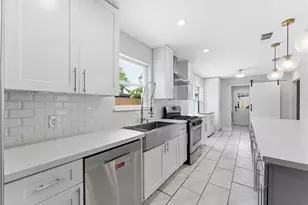 206 W North Hill Dr, Spring, TX 77388 - Photo 13