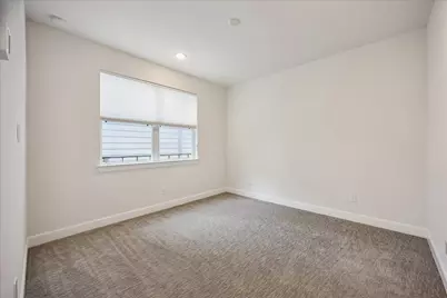 2722 Eado Edge Court, Houston, TX 77020 - Photo 7